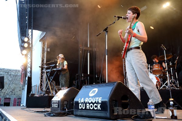 PORRIDGE RADIO - 2022-08-19 - SAINT MALO - Fort de St Pere - Scene des Remparts - 